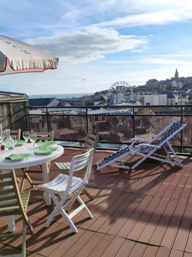Le Balcon Des Vents Apartment Granville Luaran gambar