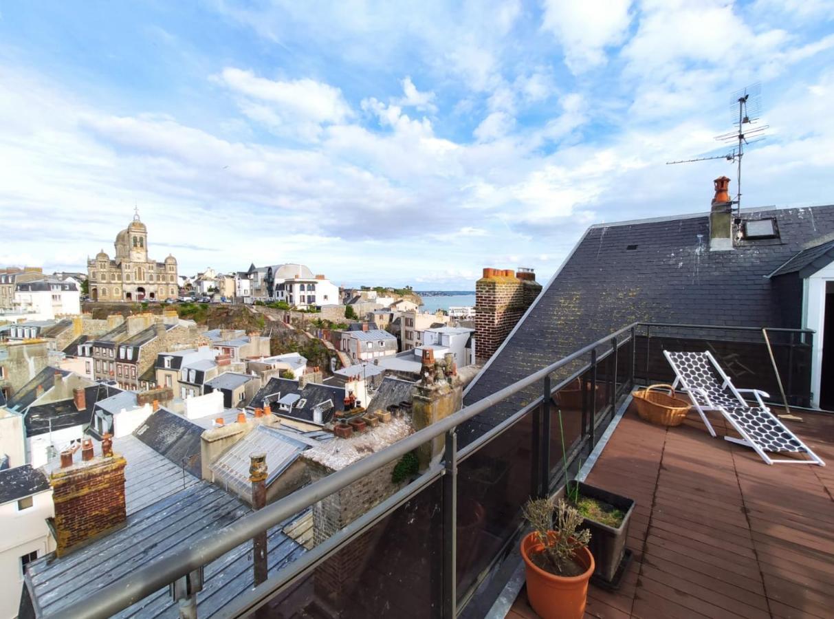 Le Balcon Des Vents Apartment Granville Luaran gambar